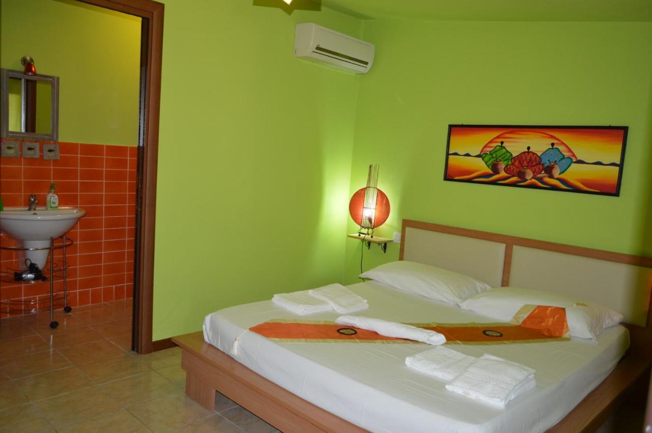 Butterfly House Bed & Breakfast Alghero Exterior foto